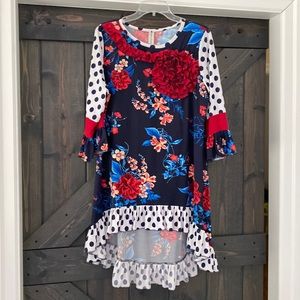 Ruffles&Mudpie Top❤️💙